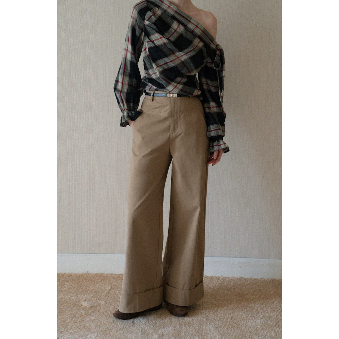 EGGKA简约剪裁设计直筒卷边休闲长裤宽松气质阔腿裤E25D50125AF