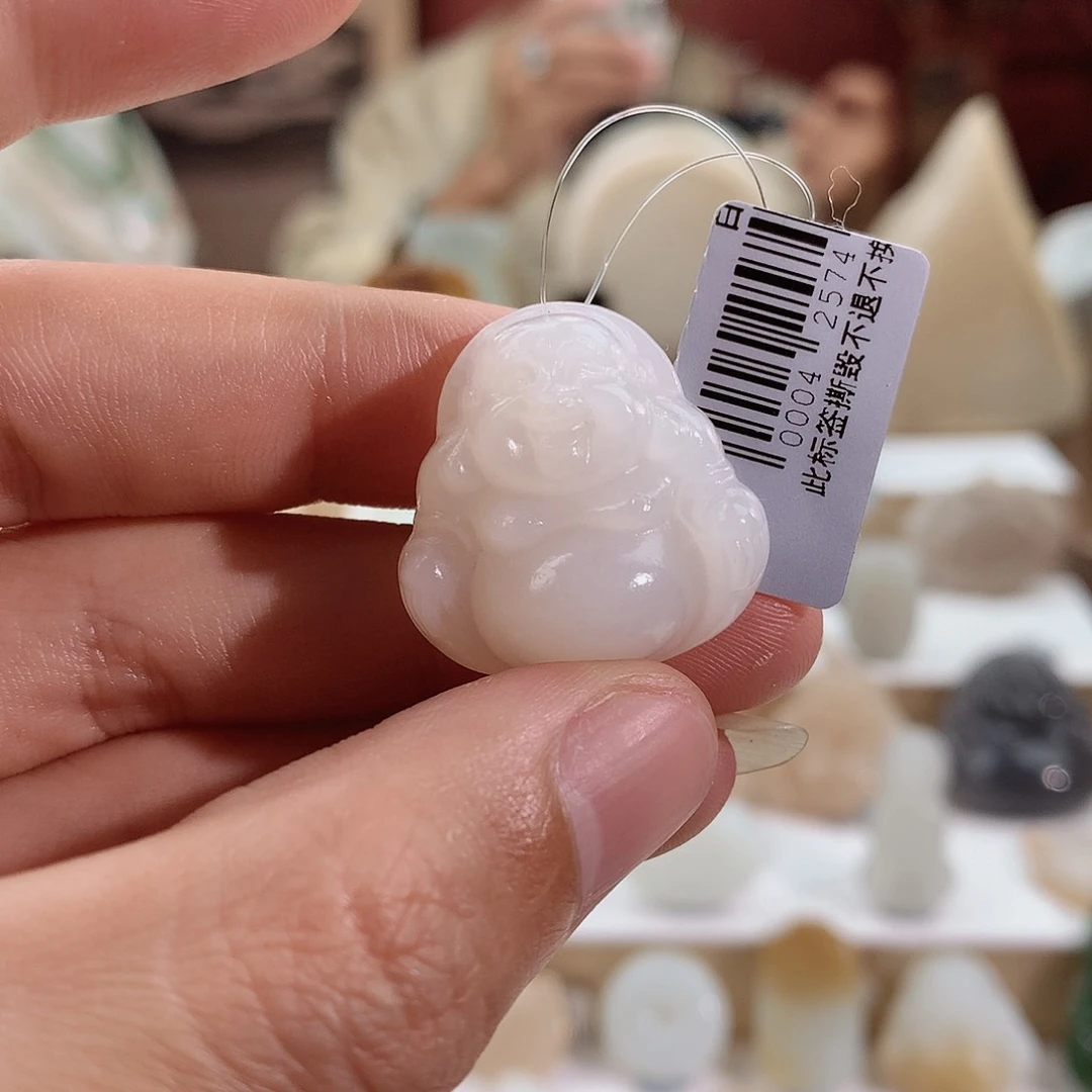 和田玉颈饰未镶嵌慧*妮