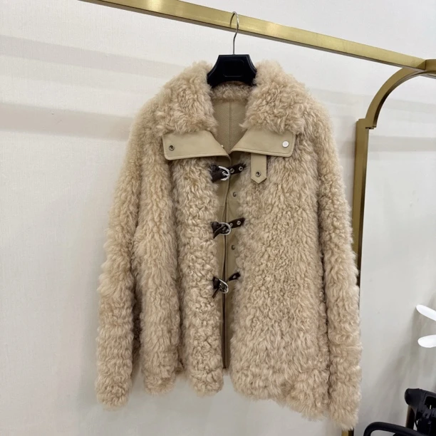 托斯卡纳皮毛一体 女外套进口皮毛一体