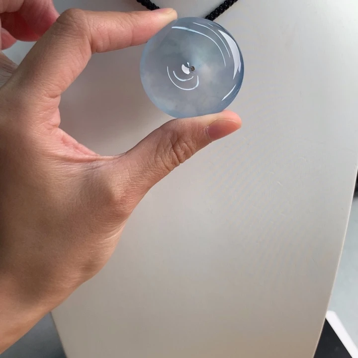 颈饰未镶嵌翡翠…..