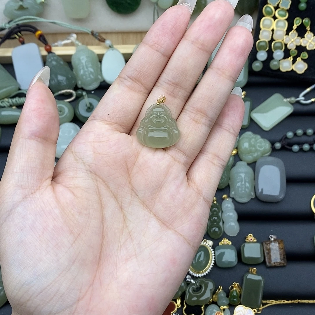 吊坠(不含链)18K金镶嵌和田玉