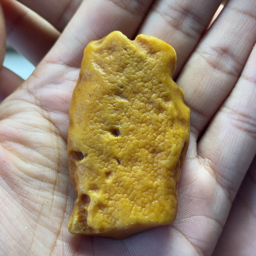 定制琥珀未镶嵌蜜蜡随型牌子