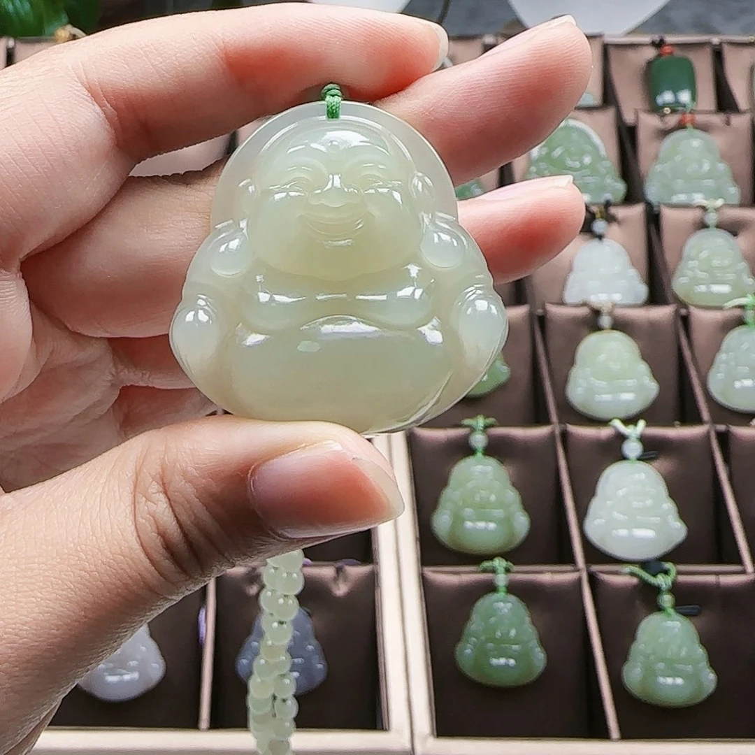 和田玉未镶嵌吊坠(赠链)