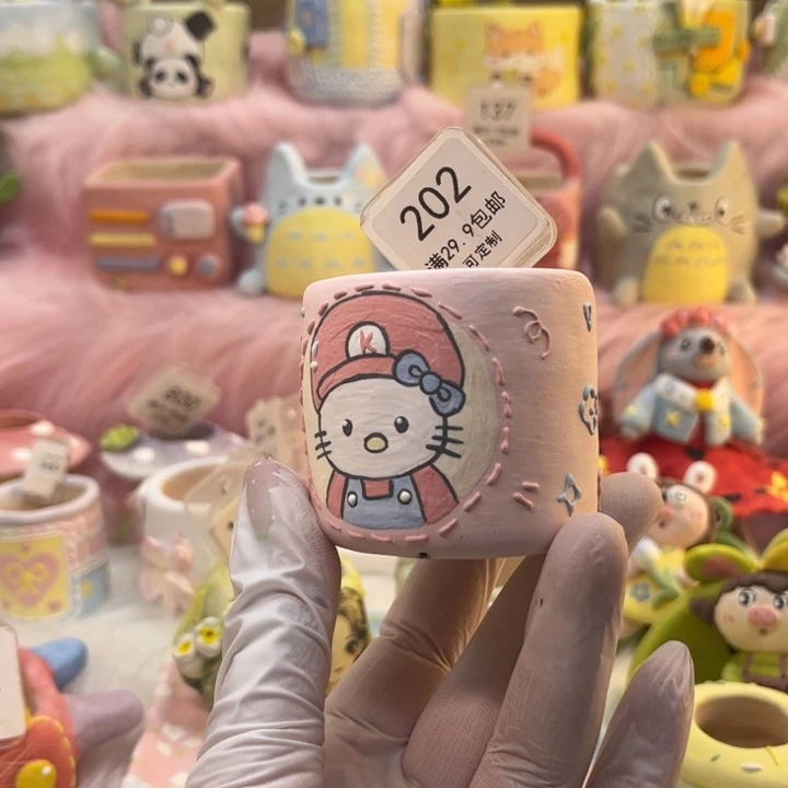 202凯蒂猫手绘花盆