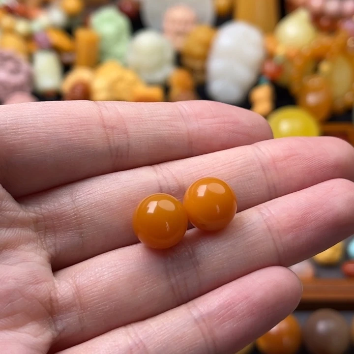 未镶嵌石英质玉（缅黄）珠宝半成品