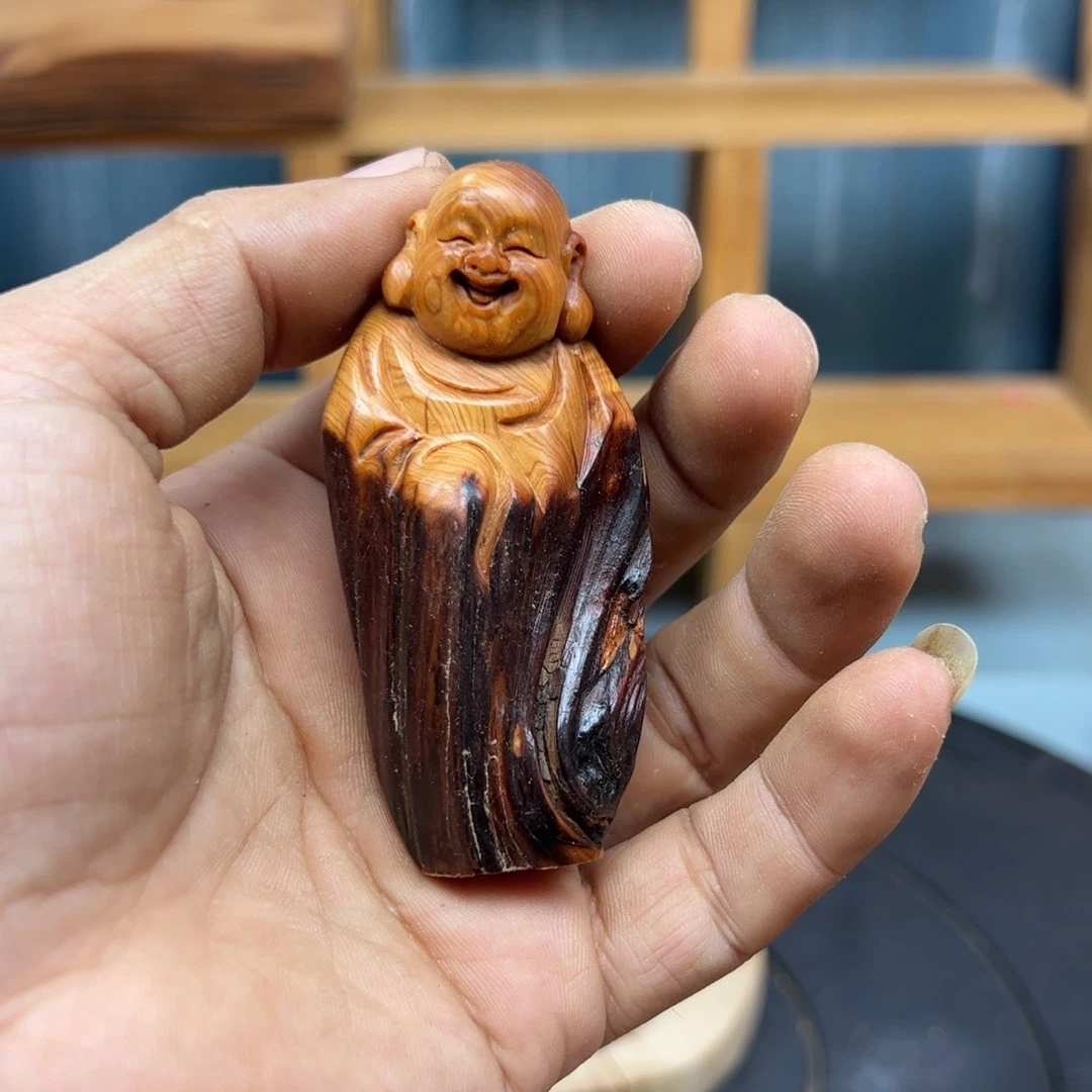 木峰****哥崖柏木摆件手把件