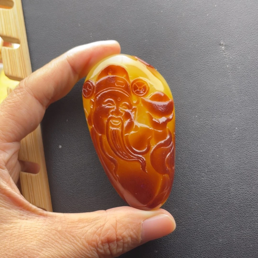 琥珀未镶嵌颈饰天然琥珀蜜蜡