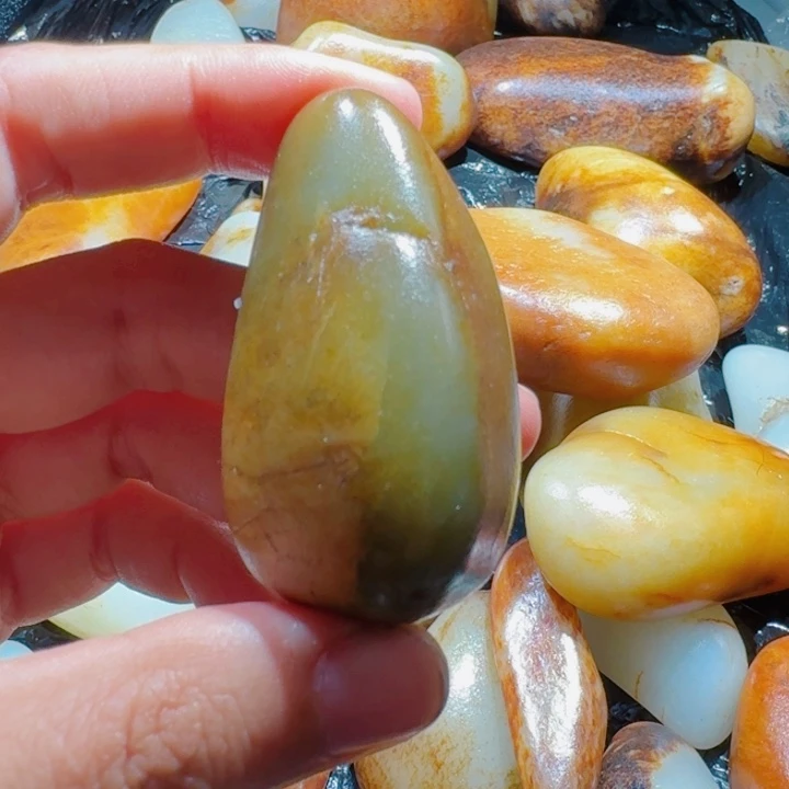 和田玉未镶嵌挂件57克