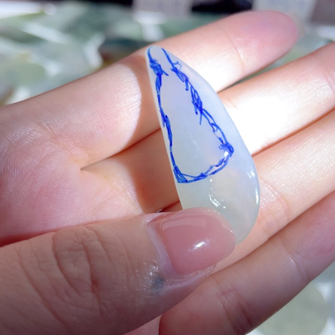 定制翡翠未镶嵌不退不换