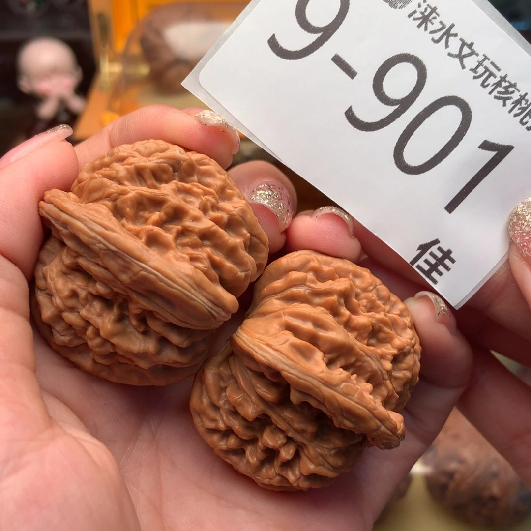 文玩核桃把件43四座楼