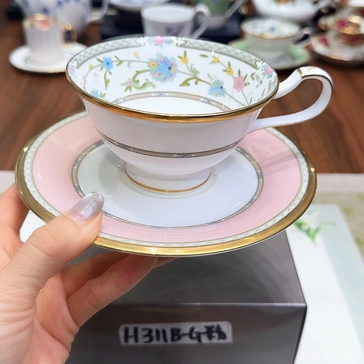 瓷片杯子杯子杯子水杯杯子水杯