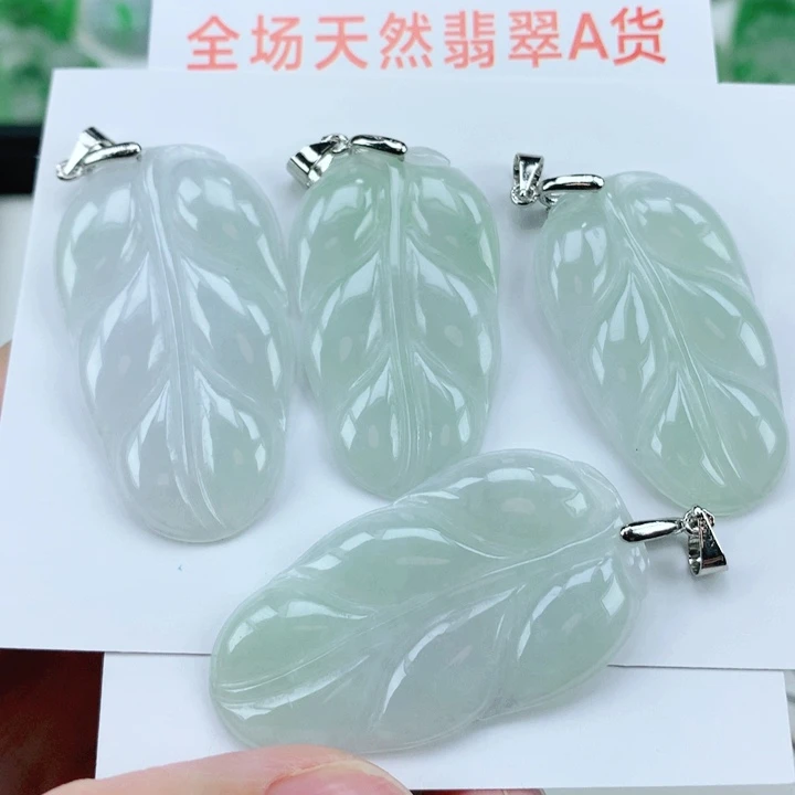 翡翠挂件未镶嵌多样性发其1