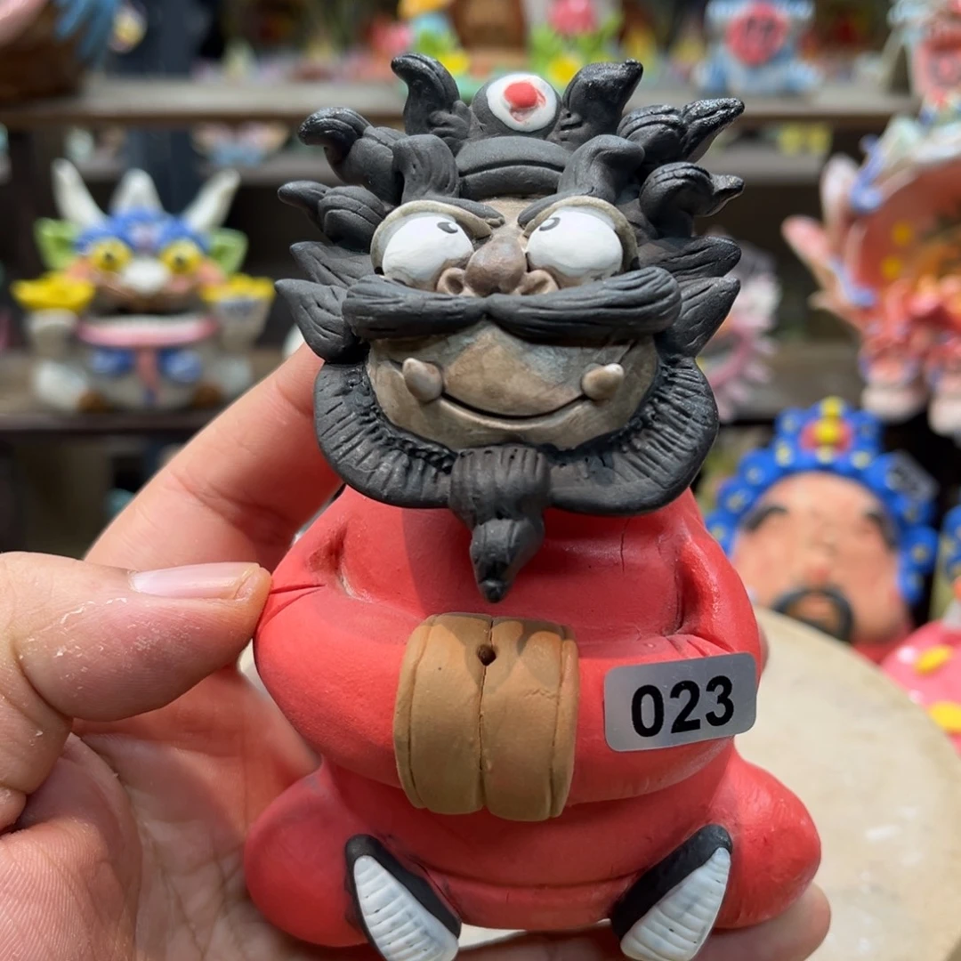 陶瓷纯手工抽象陶瓷摆件023