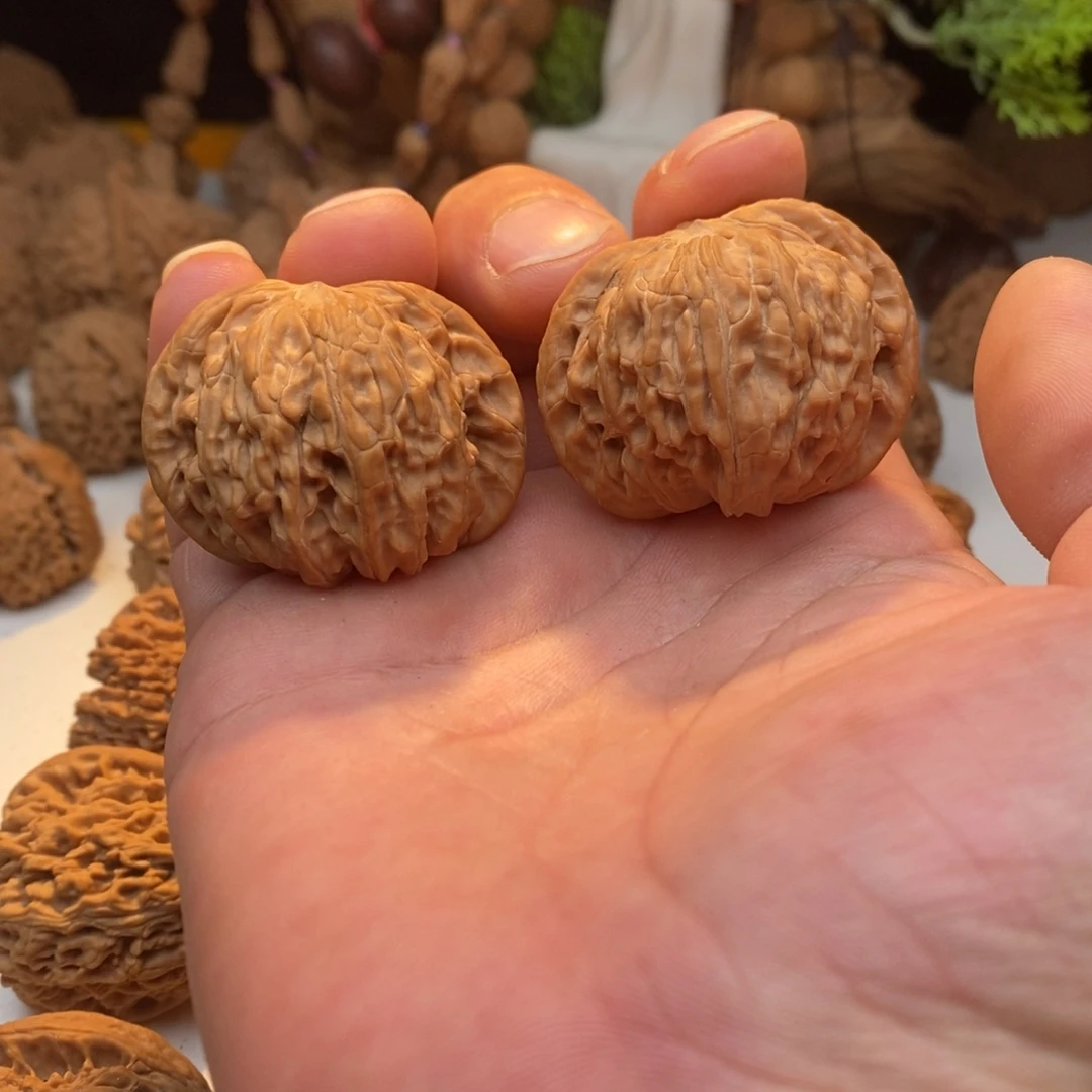 文玩核桃吊坠磨盘42.5