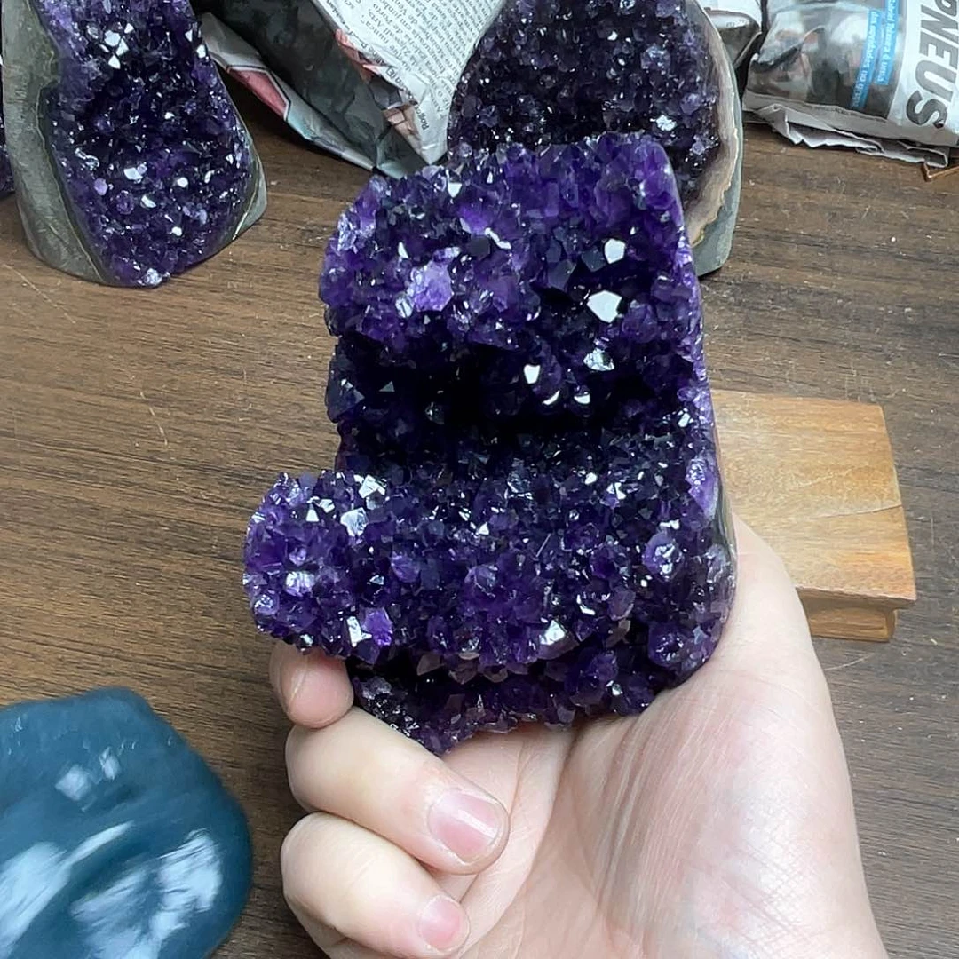 紫晶大型摆件（非配饰）未镶嵌