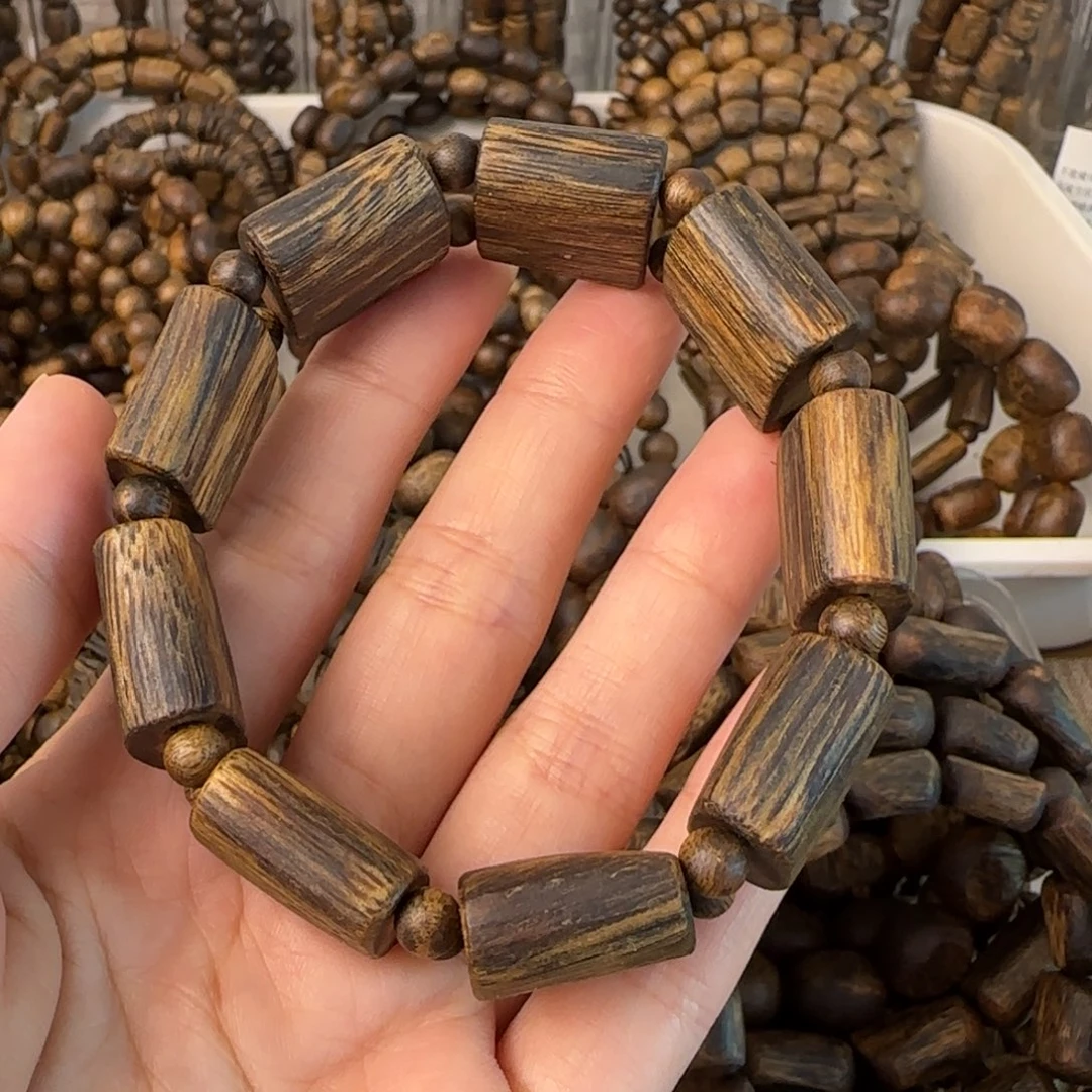 沉香手串铜*豆单圈乌身老料手牌珠19.8克