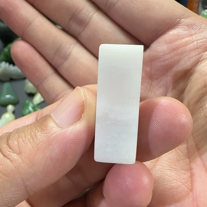 和田玉未镶嵌颈饰福利