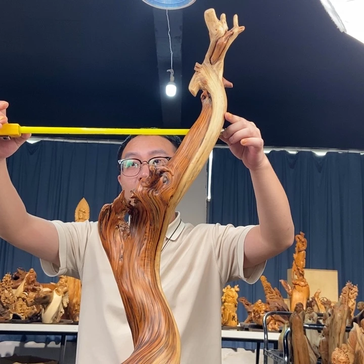 柏木（崖柏）随型摆件