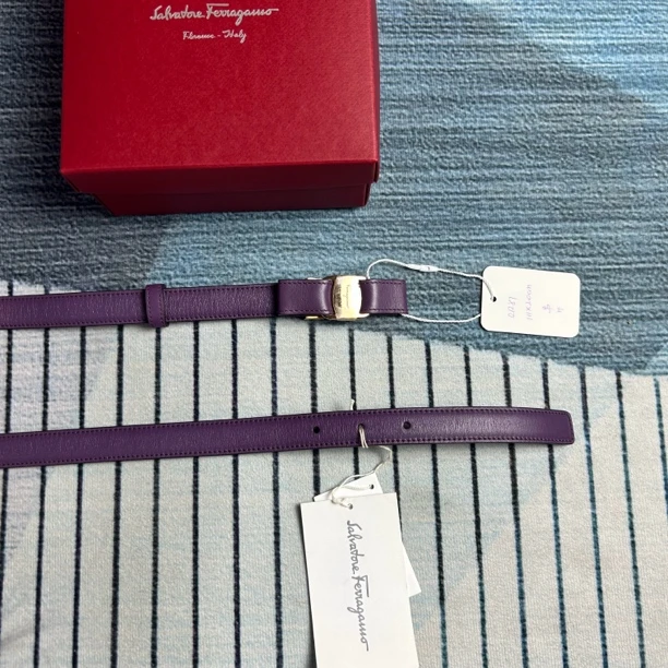 未使用 FERRAGAMO/菲拉格慕 菲拉格慕紫色腰带
