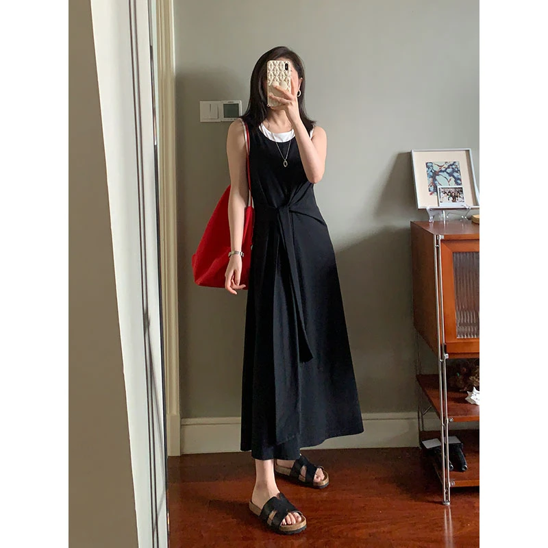 【现货款】花总吖【心动陷阱】解构设计感撞色假两件小黑裙R425Q06644