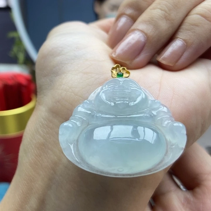 翡翠18K金镶嵌颈饰吊坠10