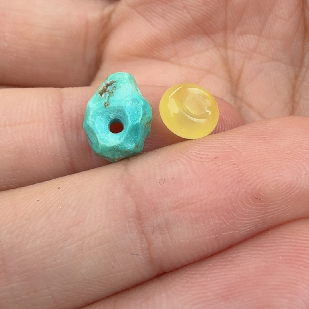 柒***.琥珀未镶嵌珠宝奇石