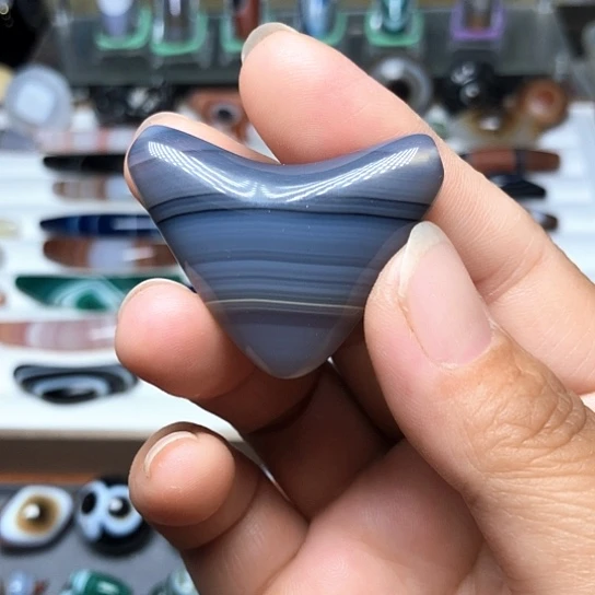 玛瑙/玉髓颈饰未镶嵌