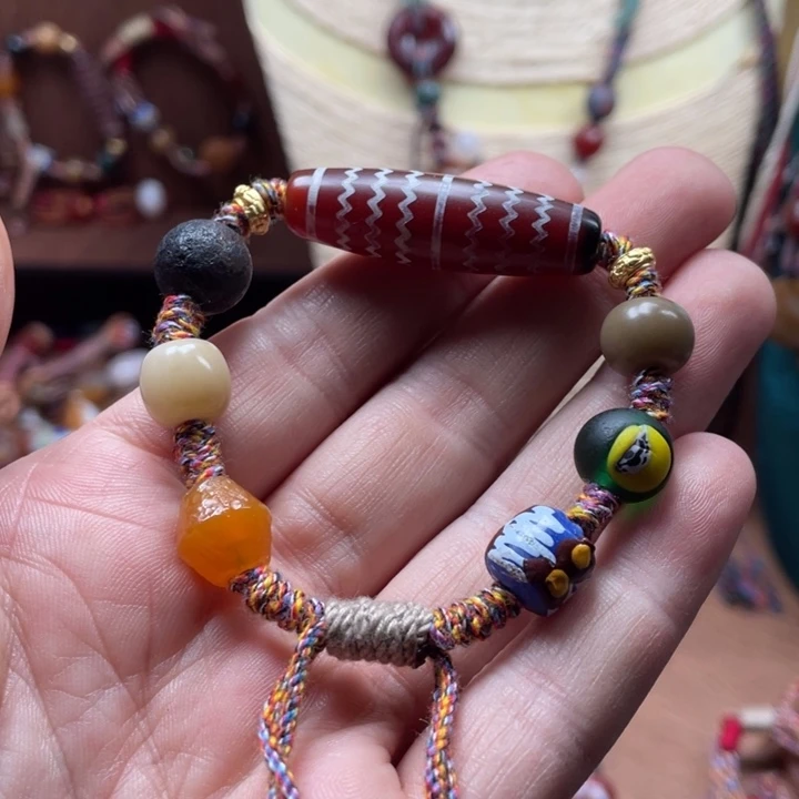 玛瑙/玉髓颈饰未镶嵌