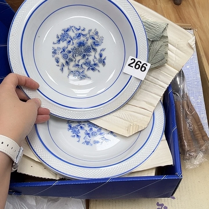 约***树瓷片呀工艺品摆件瓷器摆件正能量