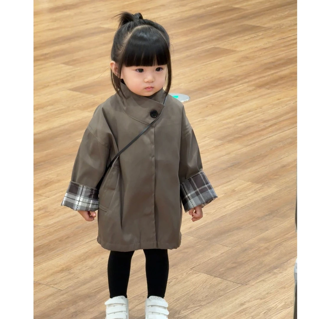 2025秋季新款童装韩版女童立领单排扣中长款风衣儿童外套