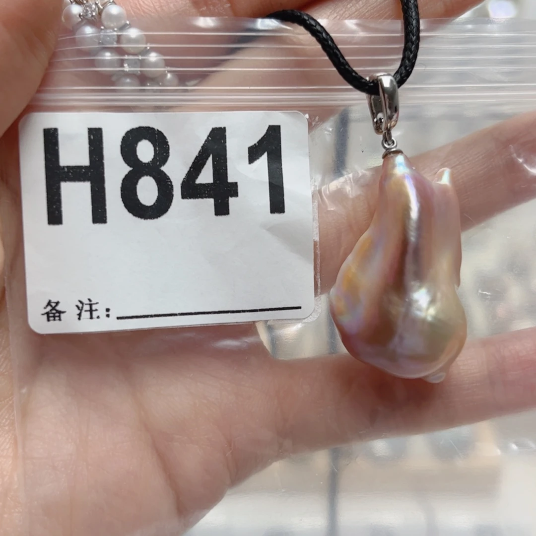 未镶嵌颈饰淡水珍珠