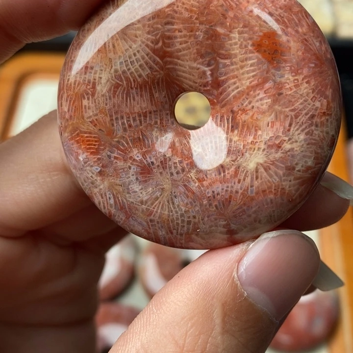 硅化玉颈饰未镶嵌K**T