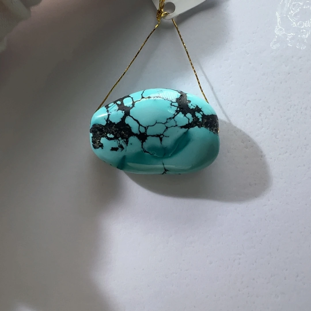 绿松石未镶嵌挂件