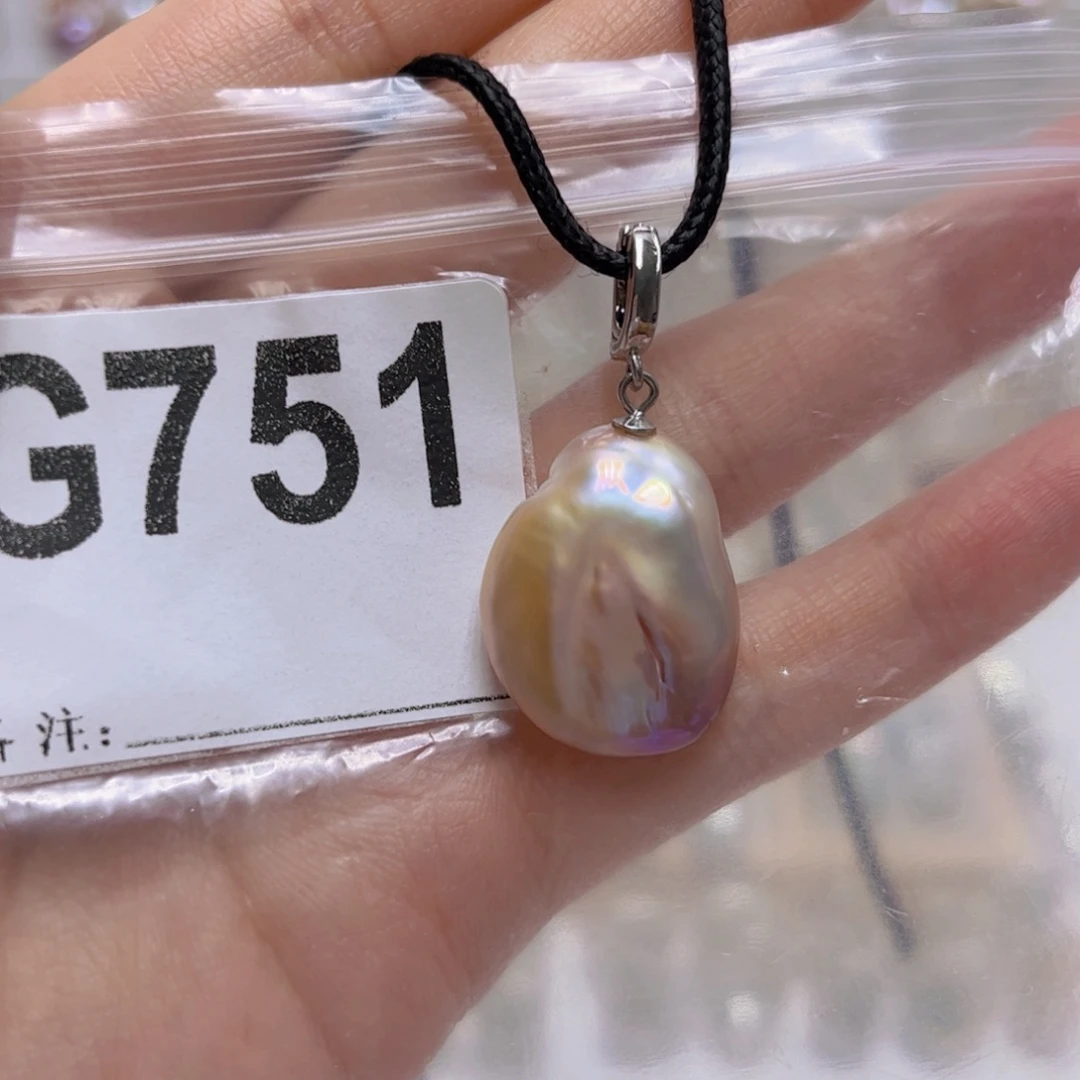 未镶嵌淡水珍珠颈饰