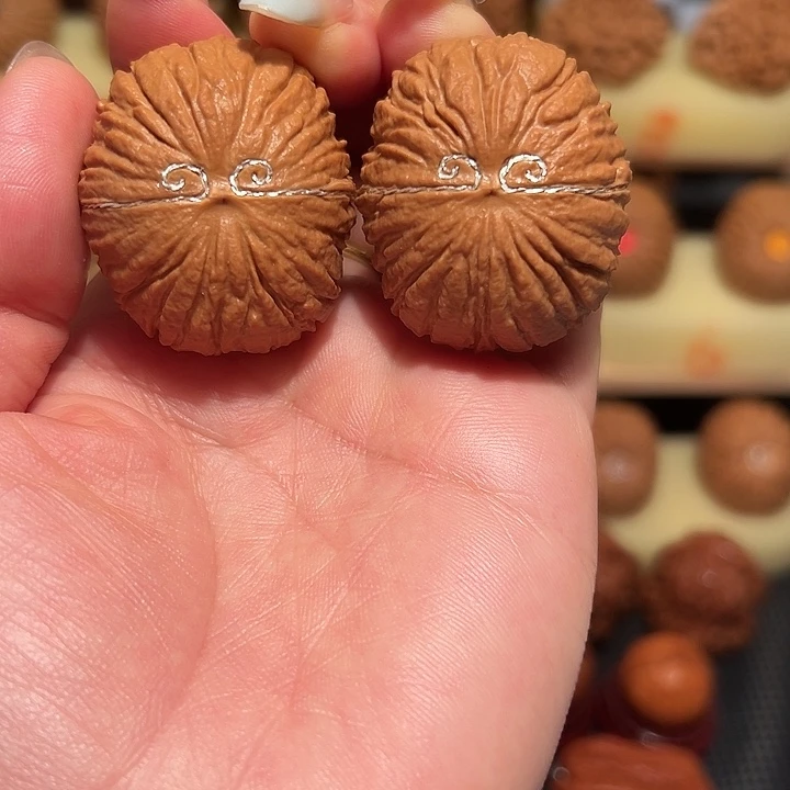 桃核把件精品猴头元宝39尺