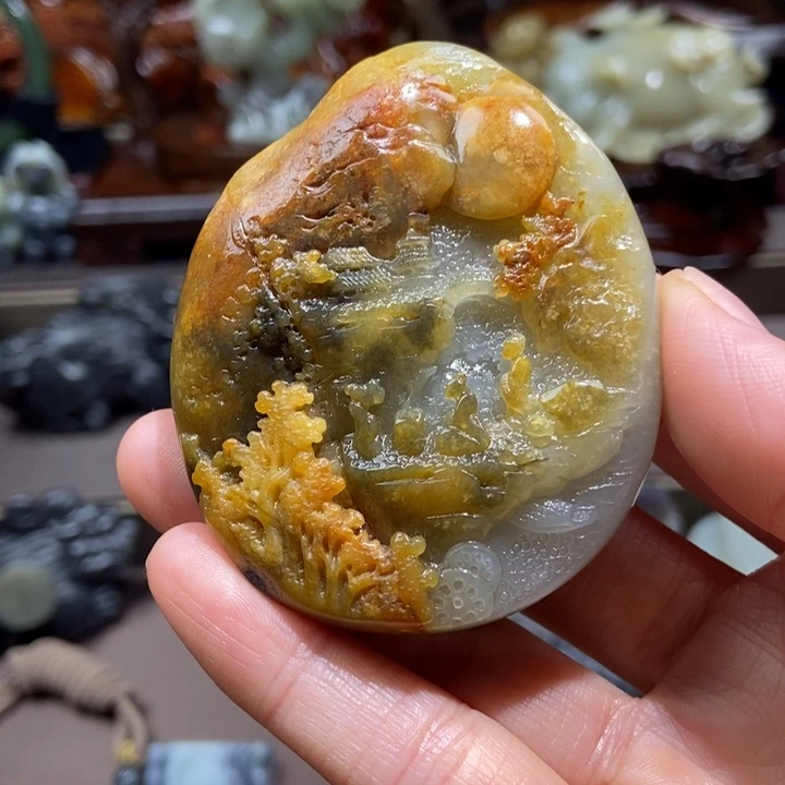 颈饰未镶嵌和田玉