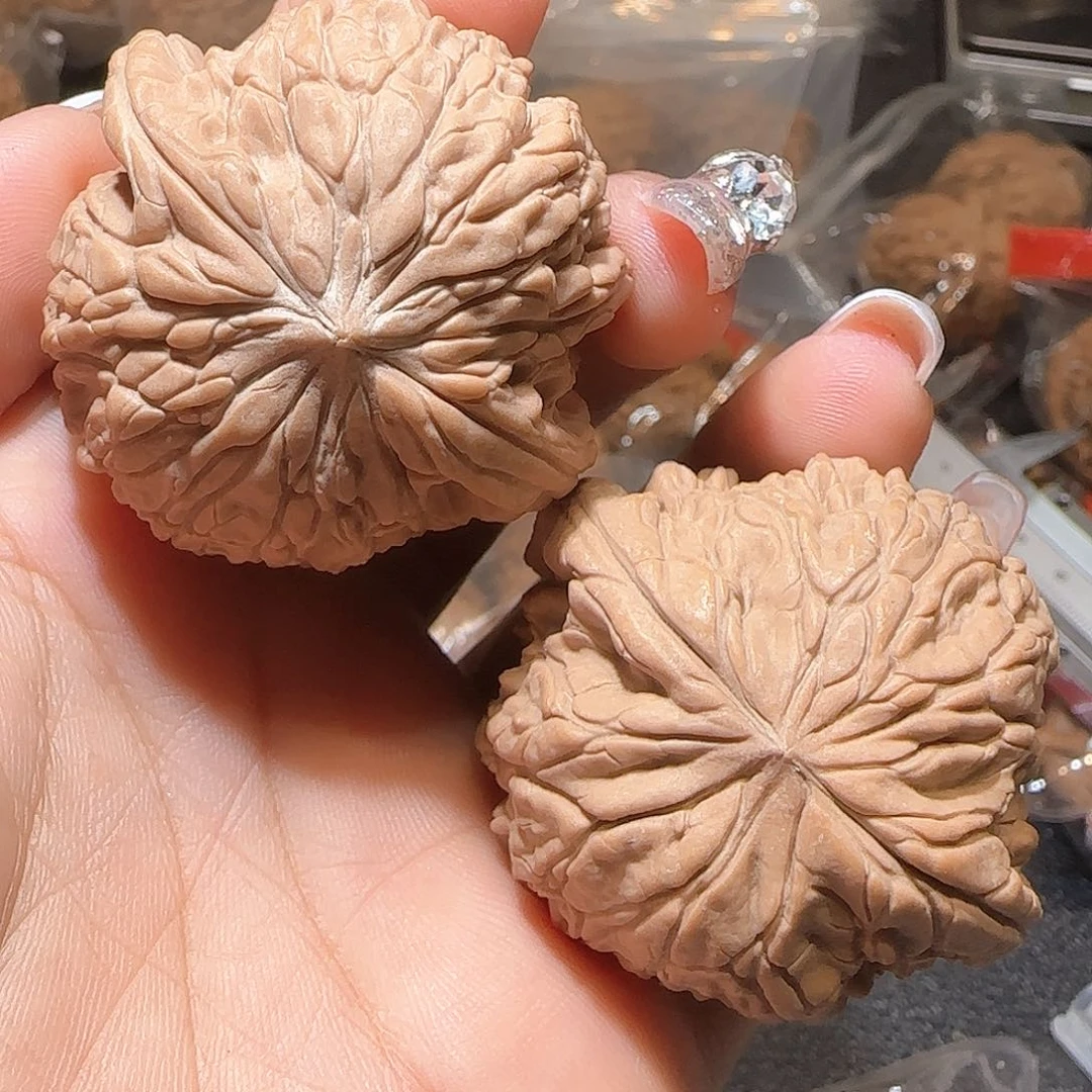 文玩核桃吊坠45全品暴雪