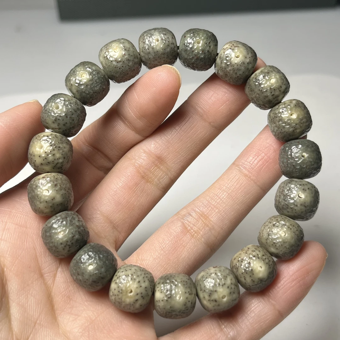 巨无霸12*13龙鳞绿幽灵 高油脂老料石玉 海南星月菩提