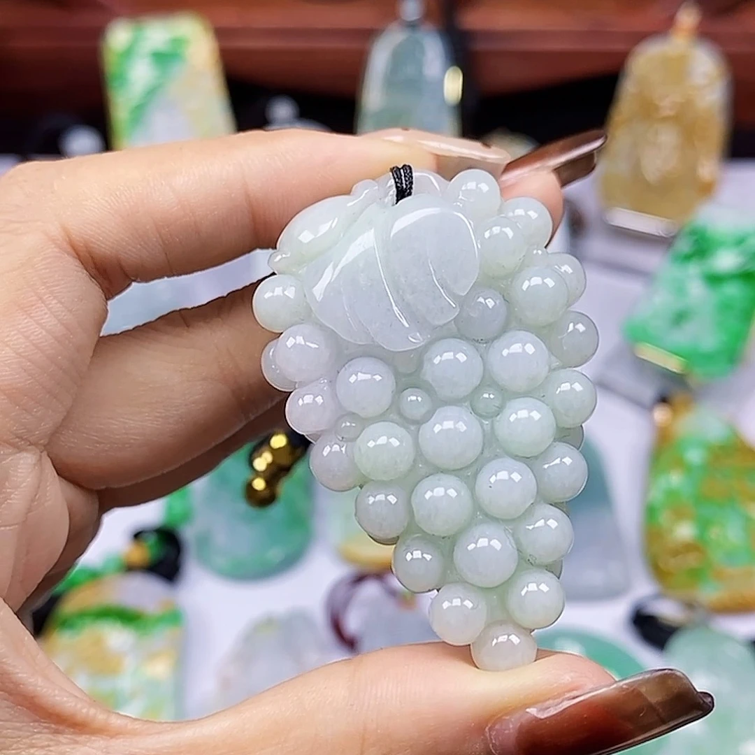 翡翠未镶嵌颈饰天然翡翠Ａ货