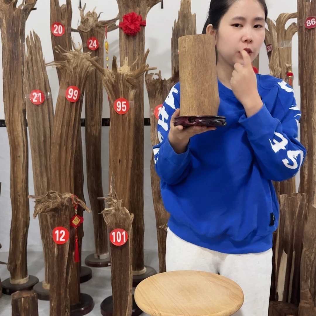 沉香碎屑沉香原材料