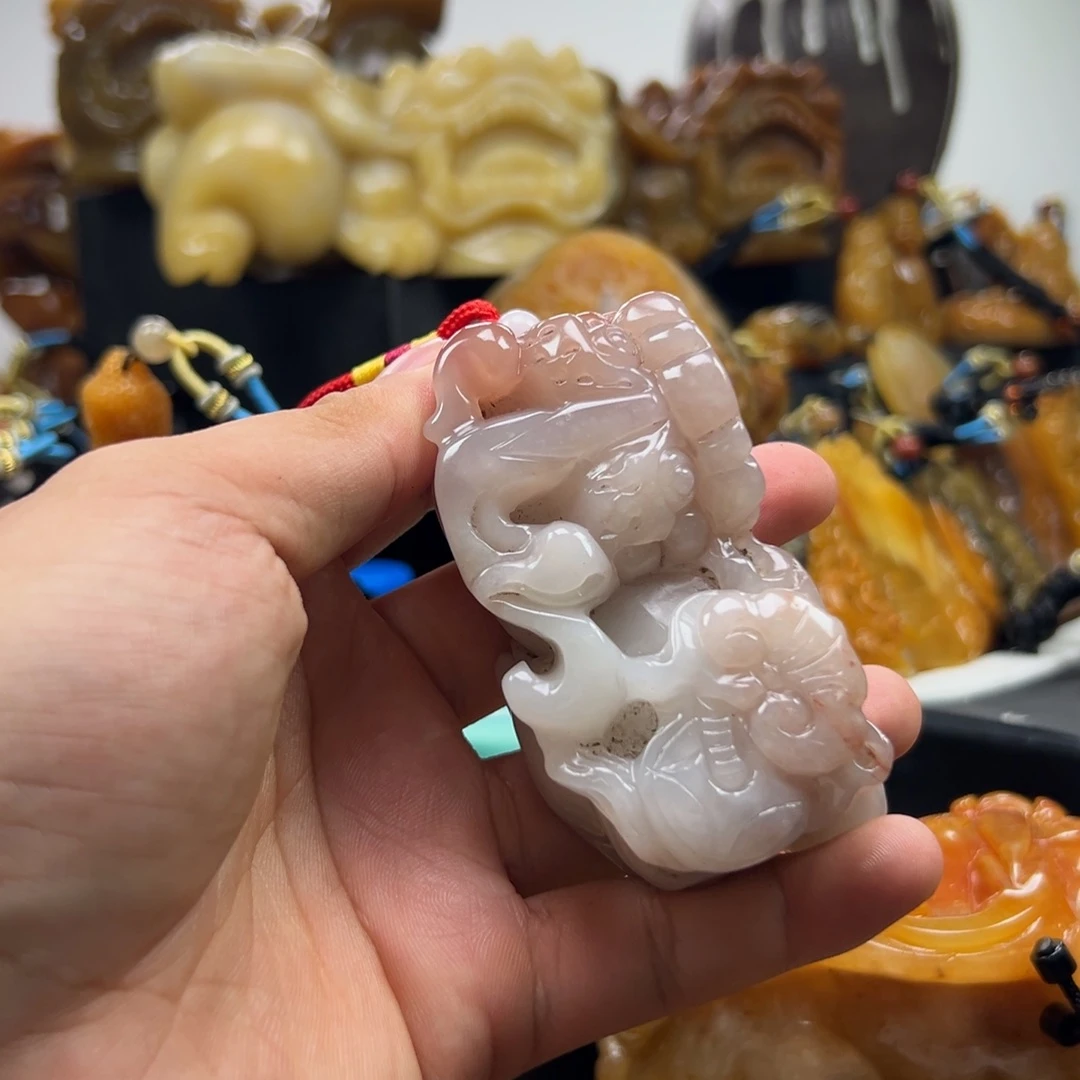 石英质玉（黄龙玉）未镶嵌多选发其一