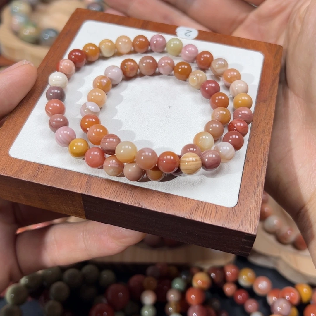 桾***n石英质玉未镶嵌手链196