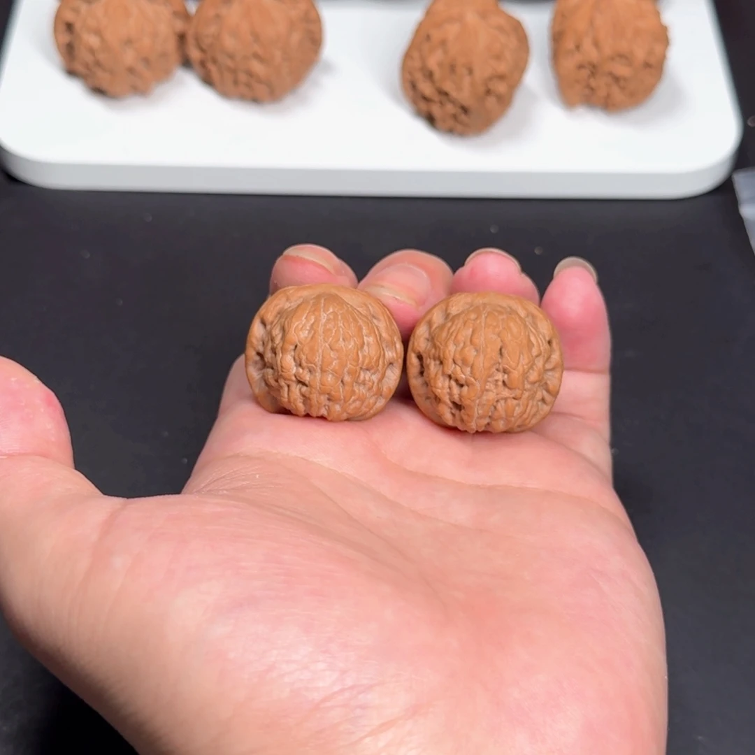 文玩核桃把件31原树小莲花全品