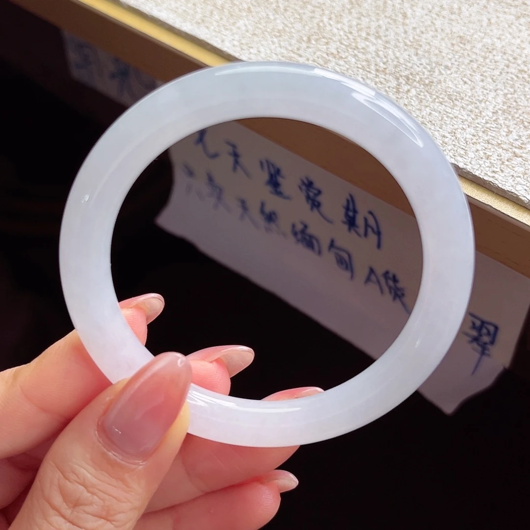 翡翠未镶嵌手镯手镯
