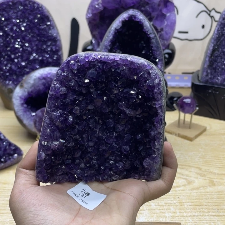 未镶嵌大型摆件（非配饰）紫晶