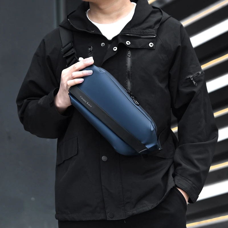 跨境男士胸包便携斜挎机能包休闲运动男包便携户外单肩斜挎包批发