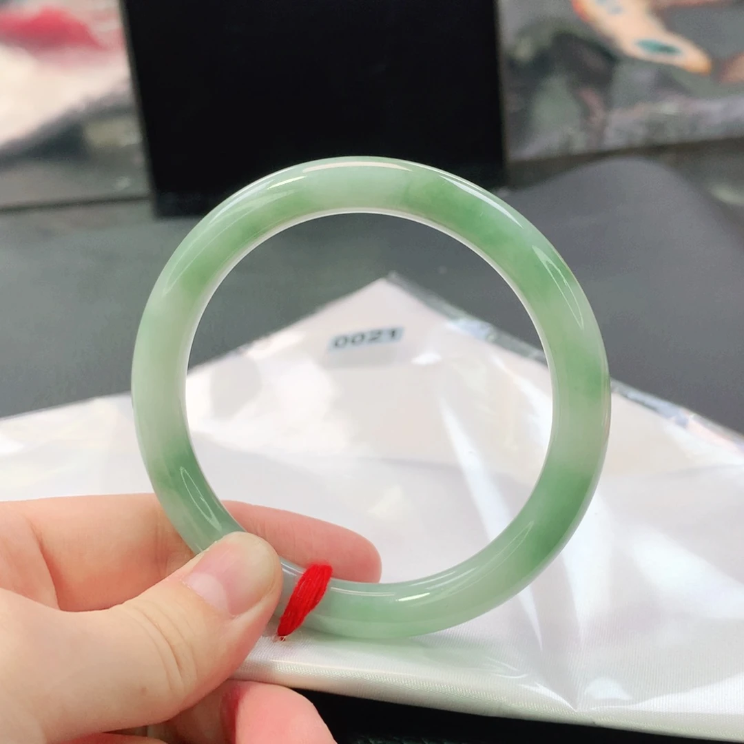 翡翠手镯未镶嵌0021号