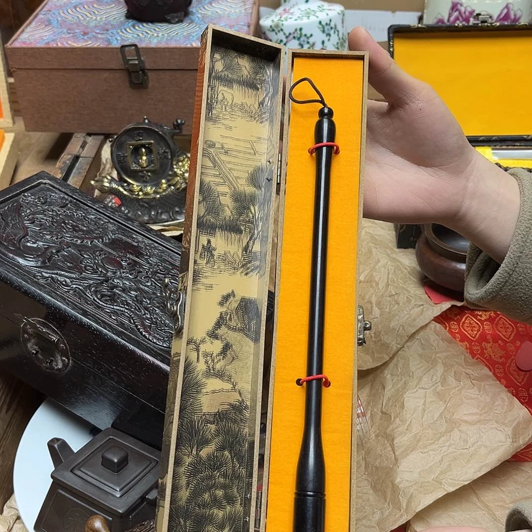 大叶紫檀（黑酸枝木类）