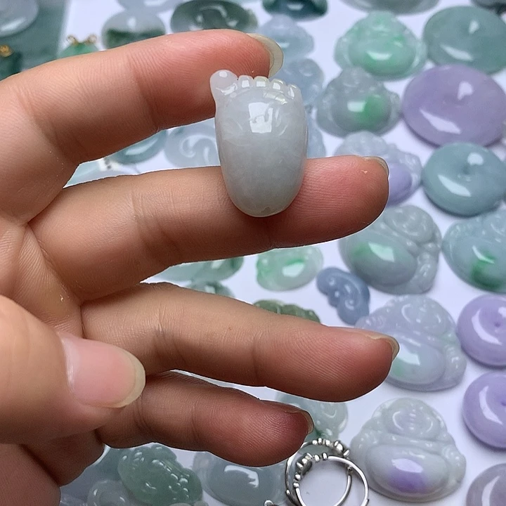 翡翠未镶嵌颈饰天然翡翠