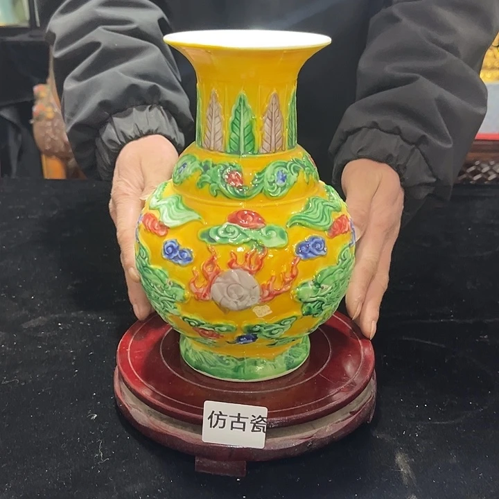 瓷片漂亮。    漂亮。  漂亮